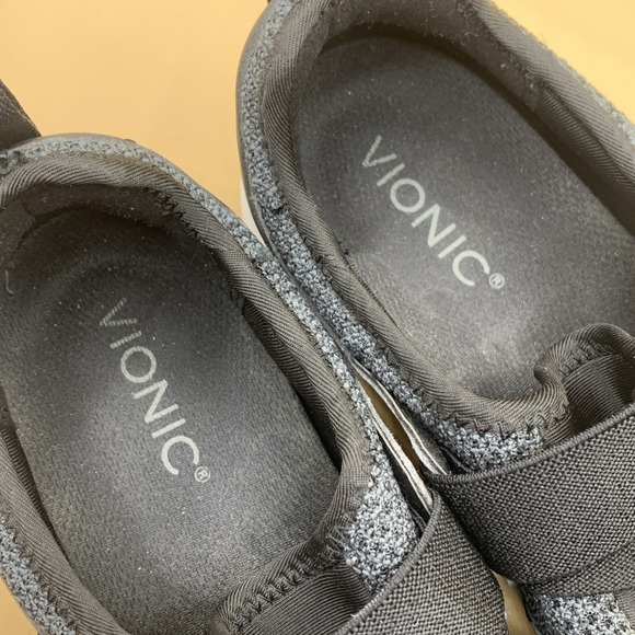 Vionic Aimmy Adjustable Straps Supportive Walking Sneakers Size 10 Black - Picture 6 of 7